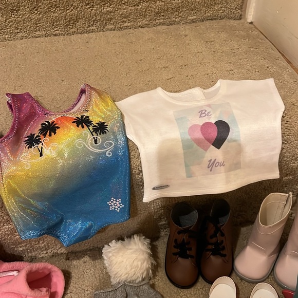 Lot of American Girl Outfits/Shoes - Picture 5 of 6